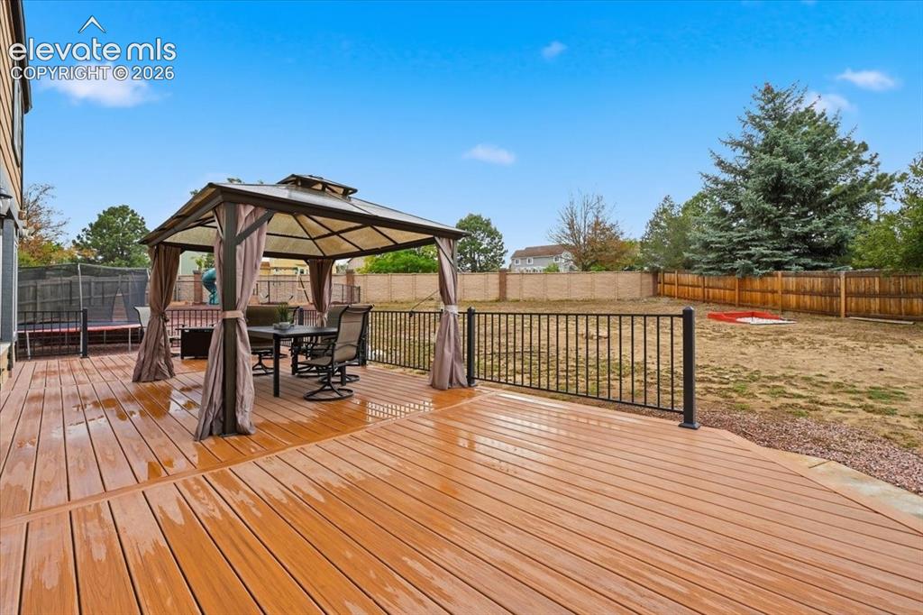Image 42 of 50: The kind of deck that makes summers fun!