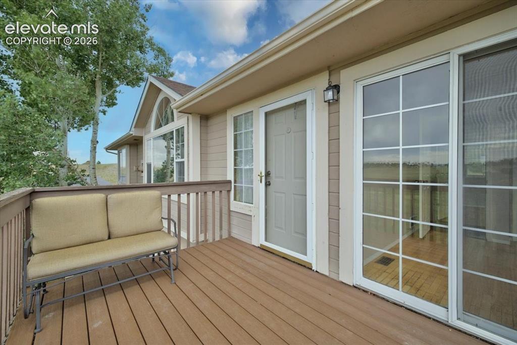 Image 21 of 48: Deck