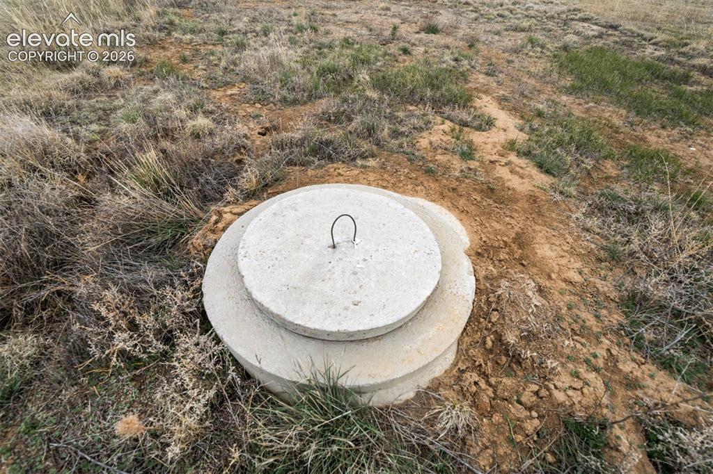 Image 9 of 30: Well