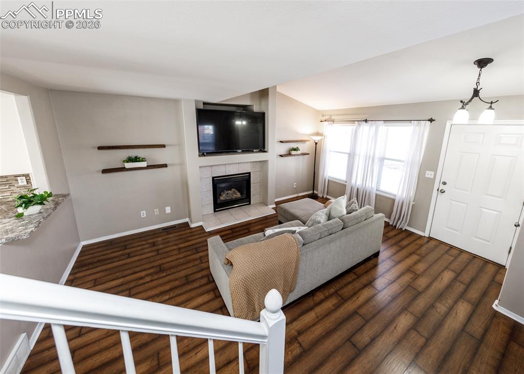 Image 4 of 42: Living Room