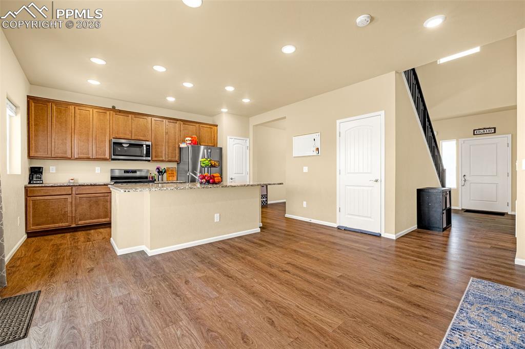 Image 13 of 34: Kitchen