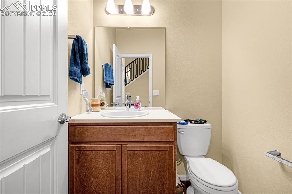 Image 14 of 34: Bathroom