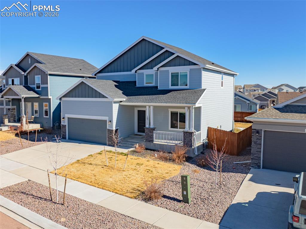 Image 32 of 34: Front of Structure