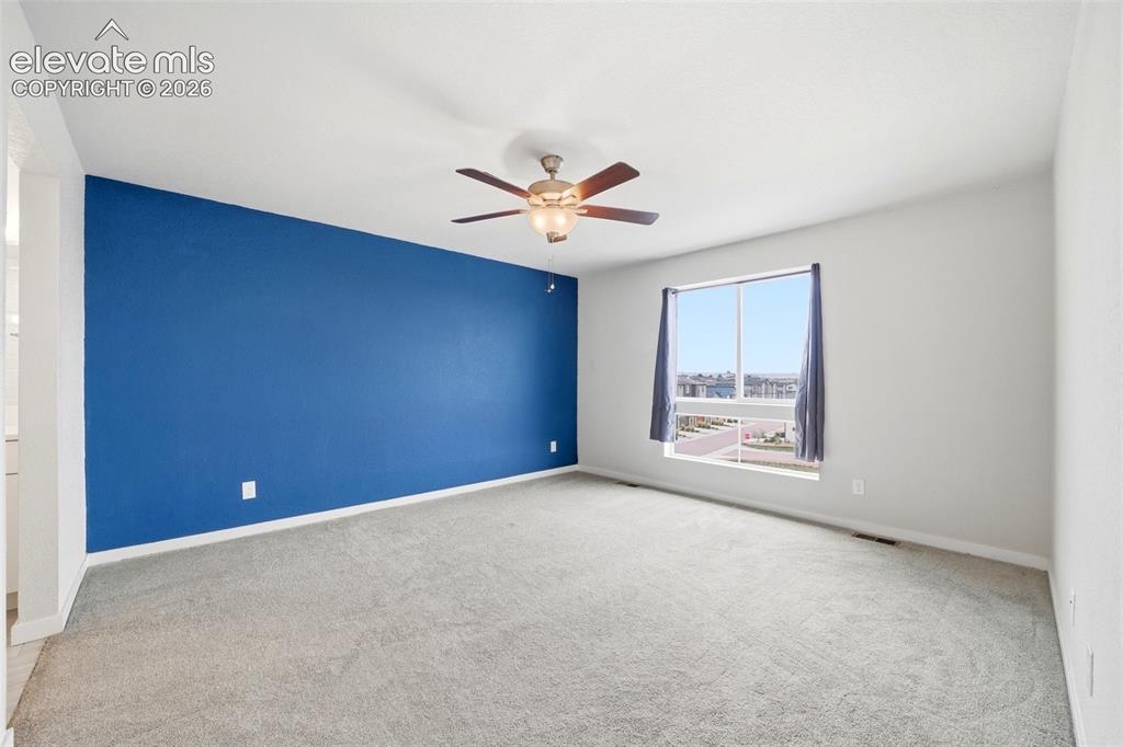 Image 19 of 23: Master Bedroom