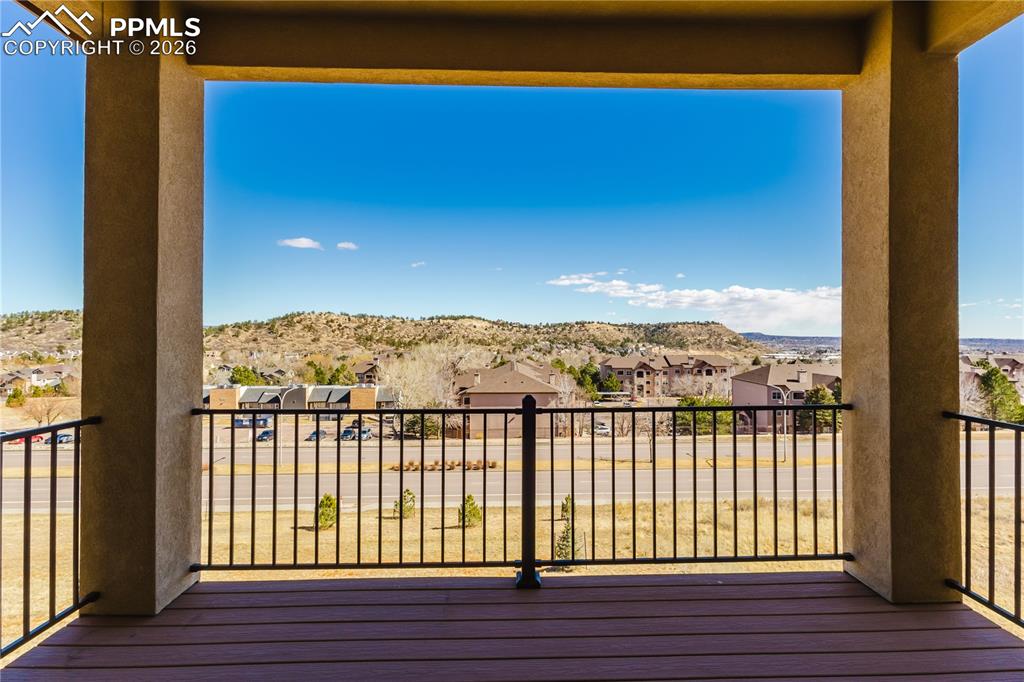 Image 22 of 50: Balcony