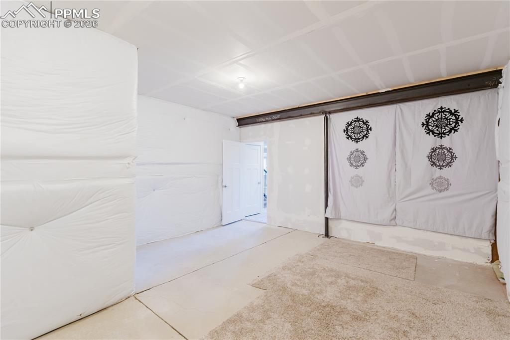 Image 39 of 50: Storage Room