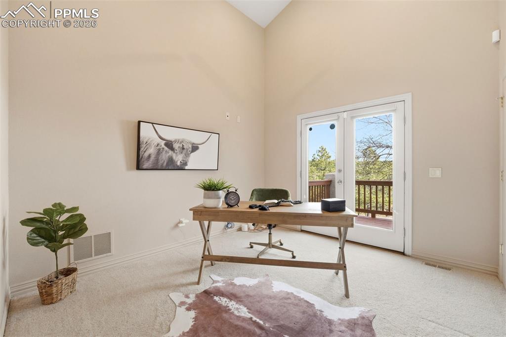 Image 20 of 50: Bedroom 2