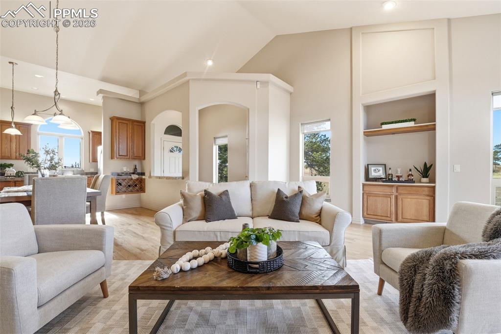 Image 9 of 50: Living Room