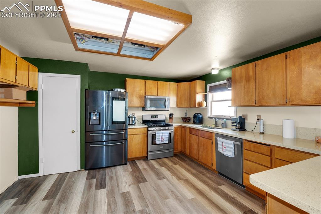 Listing 4295840, Image 17 of 37