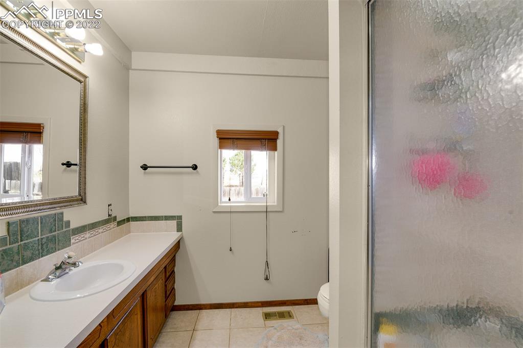 Listing 4295840, Image 23 of 37