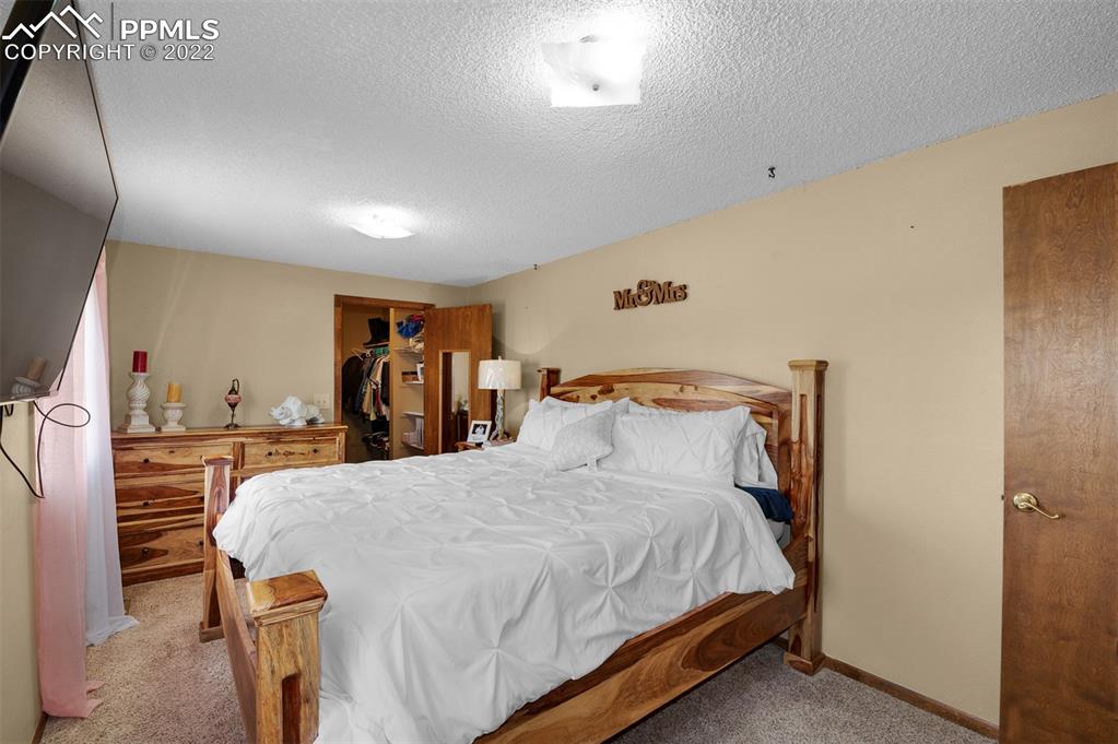 Listing 4295840, Image 24 of 37