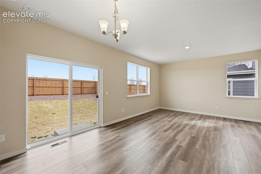 Image 6 of 23: Living Room