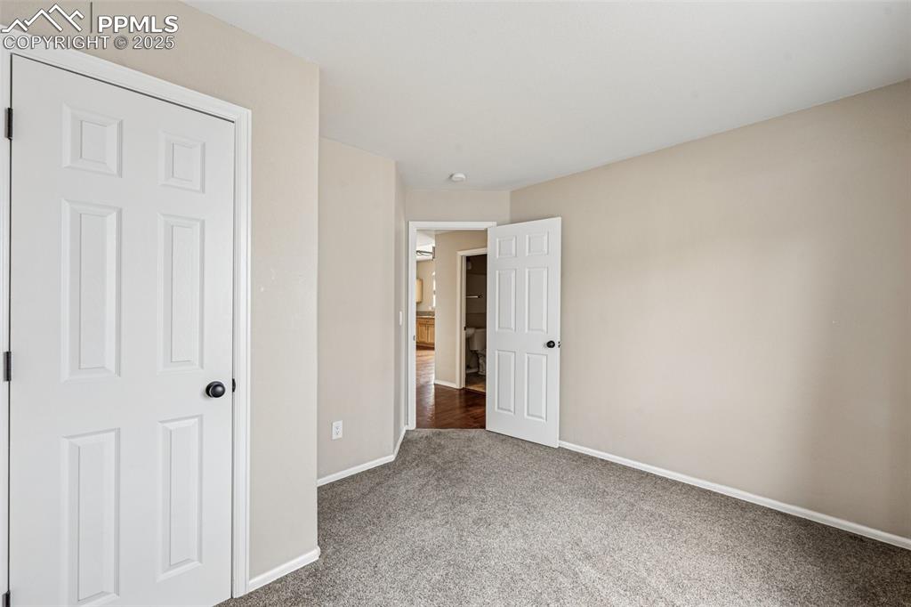 Image 18 of 39: Main Level 2nd bedroom