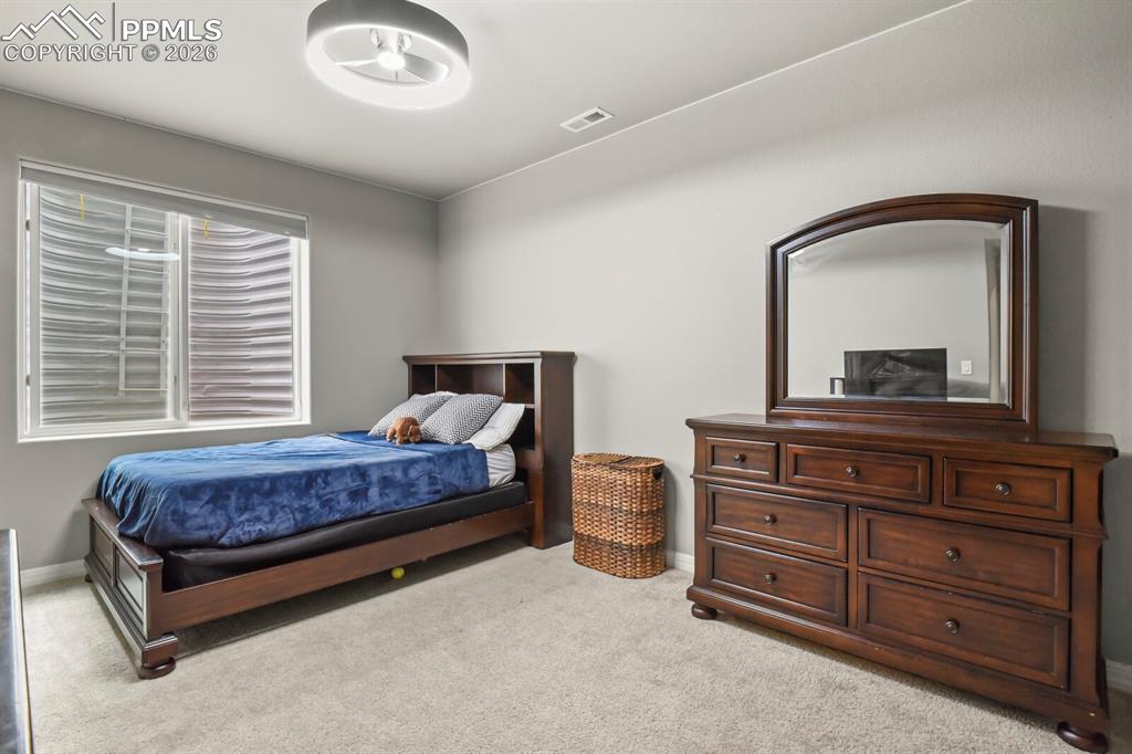 Image 35 of 47: Bedroom