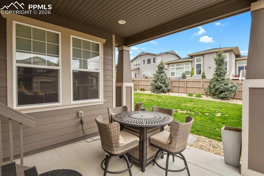 Image 41 of 47: Patio