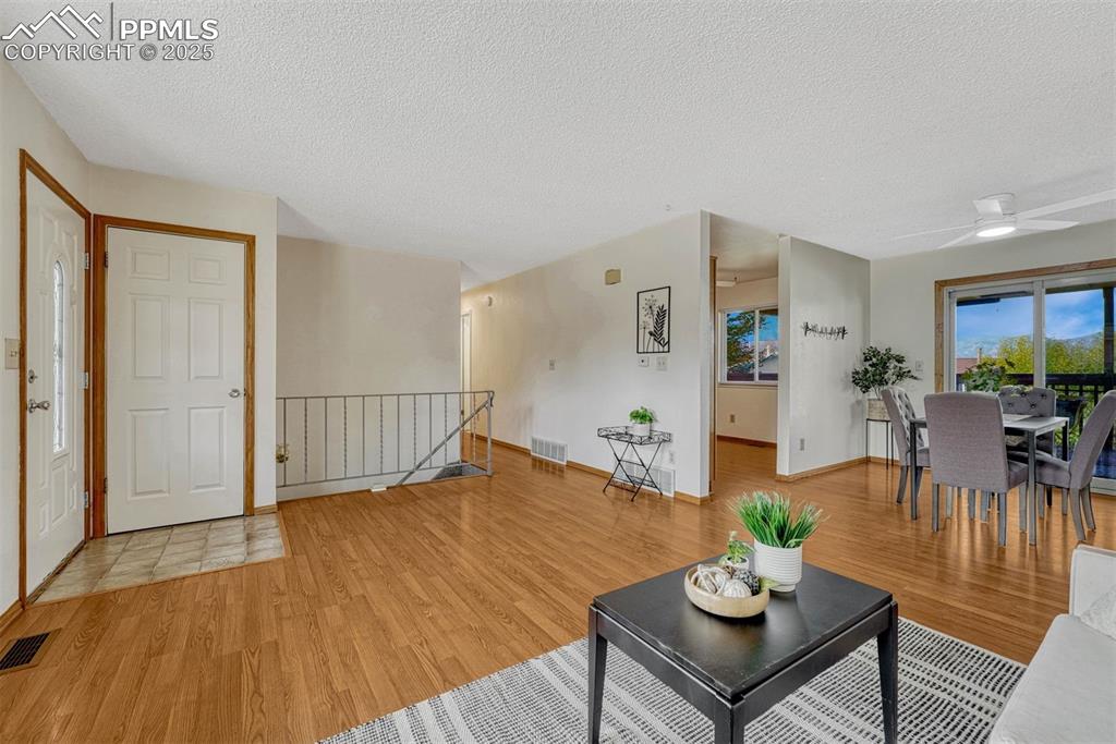 Image 8 of 27: Living Room