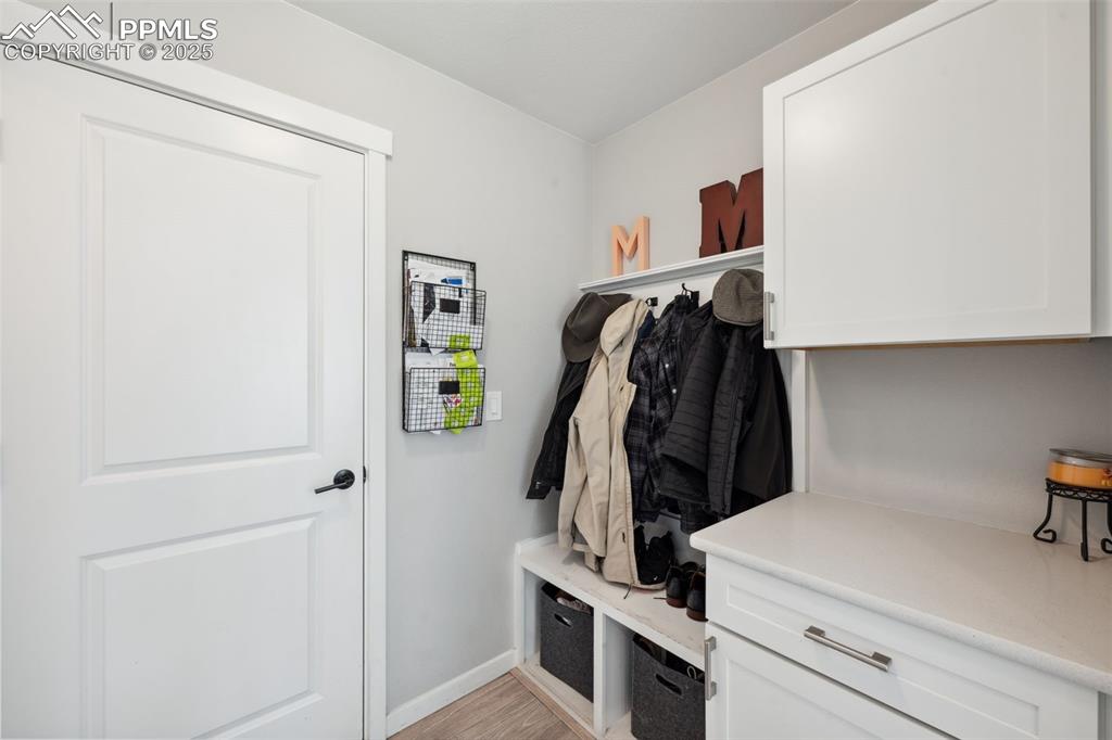 Image 12 of 30: Mud Room
