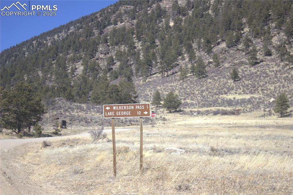 Image 18 of 29: View