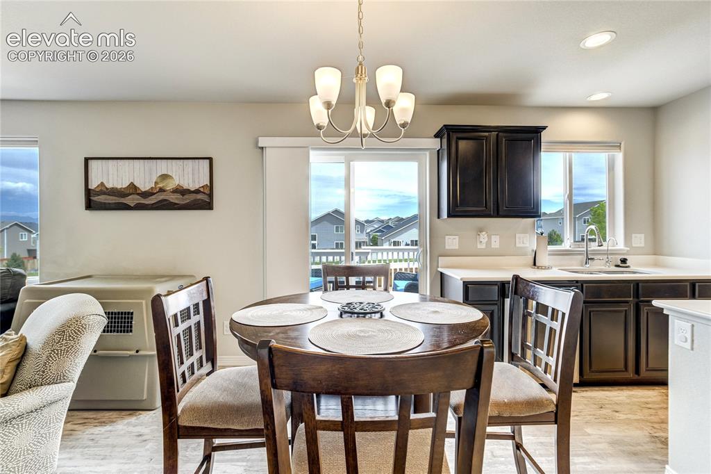 Image 12 of 38: Dining Area