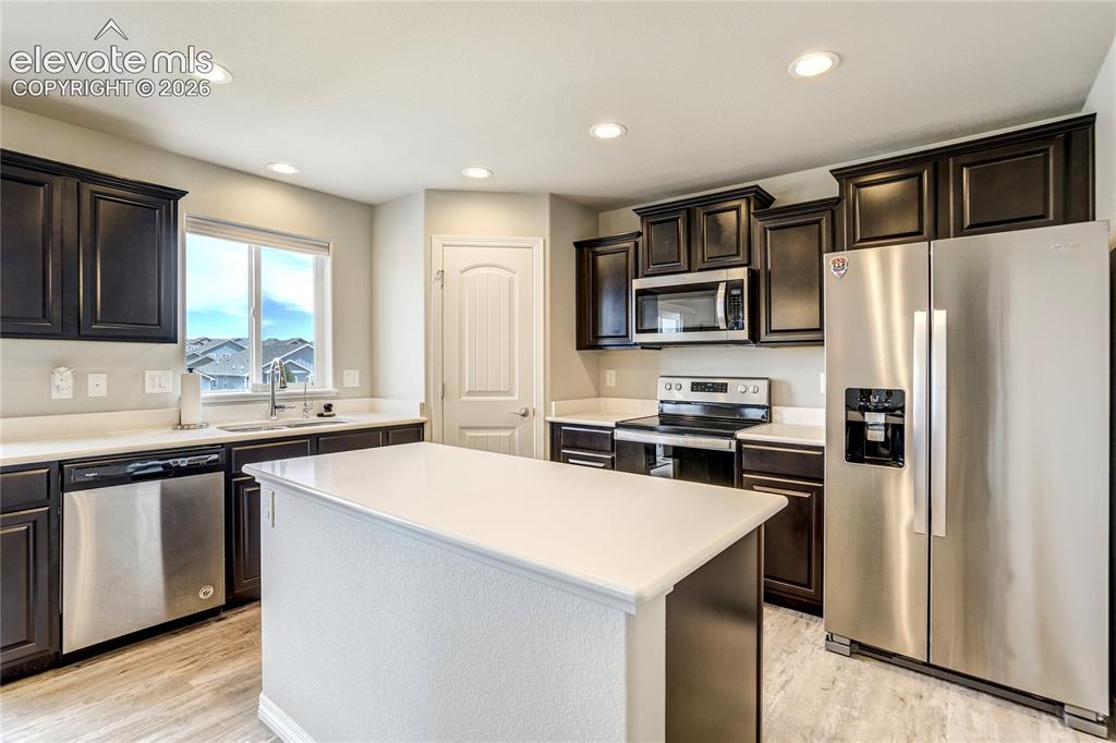 Image 13 of 38: Kitchen