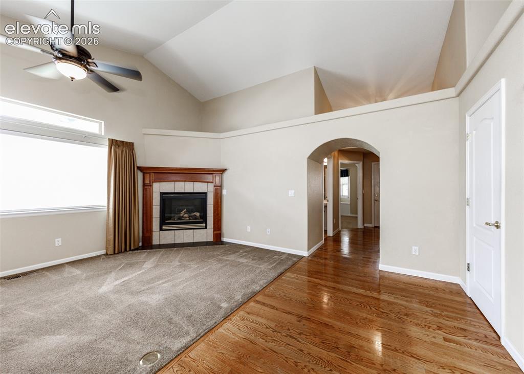 Image 19 of 39: Living Room