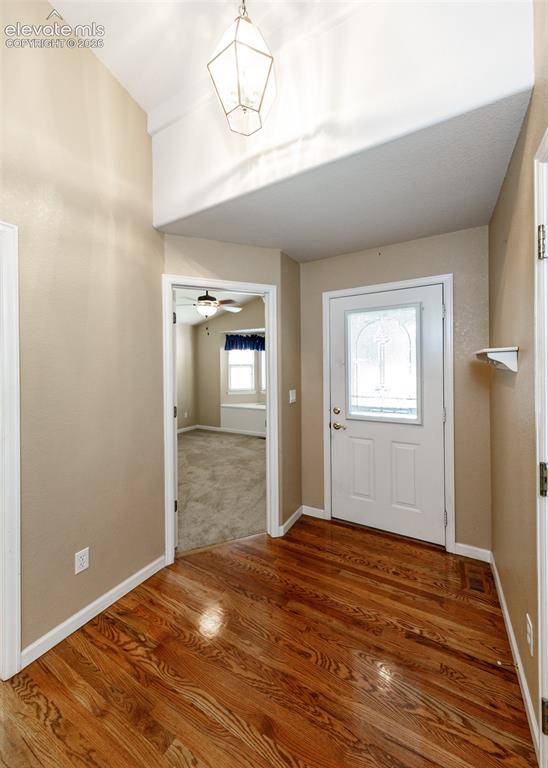 Image 6 of 39: Entry