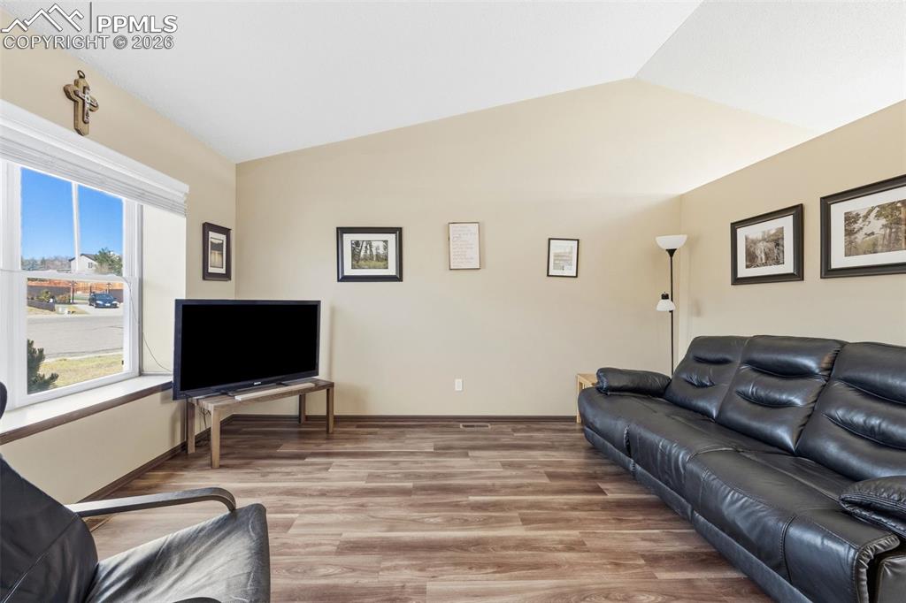 Image 13 of 40: Living Room