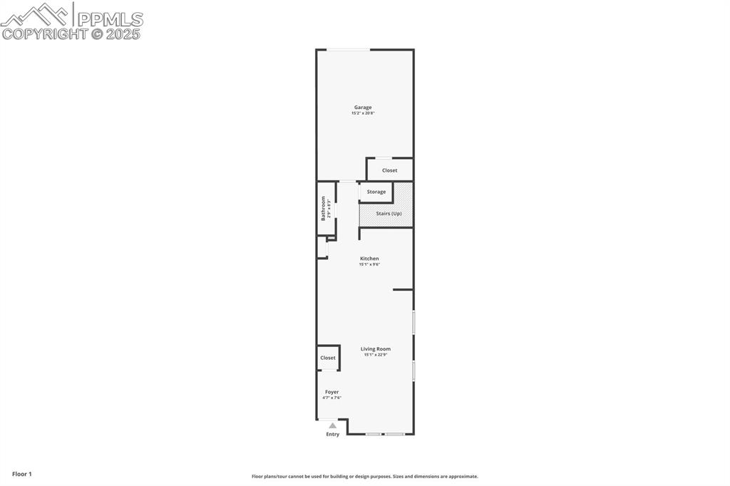 Image 26 of 27: View of room layout