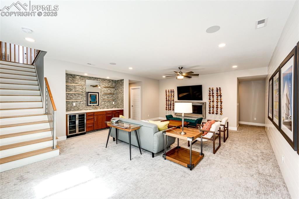 Image 23 of 46: Lower level is open