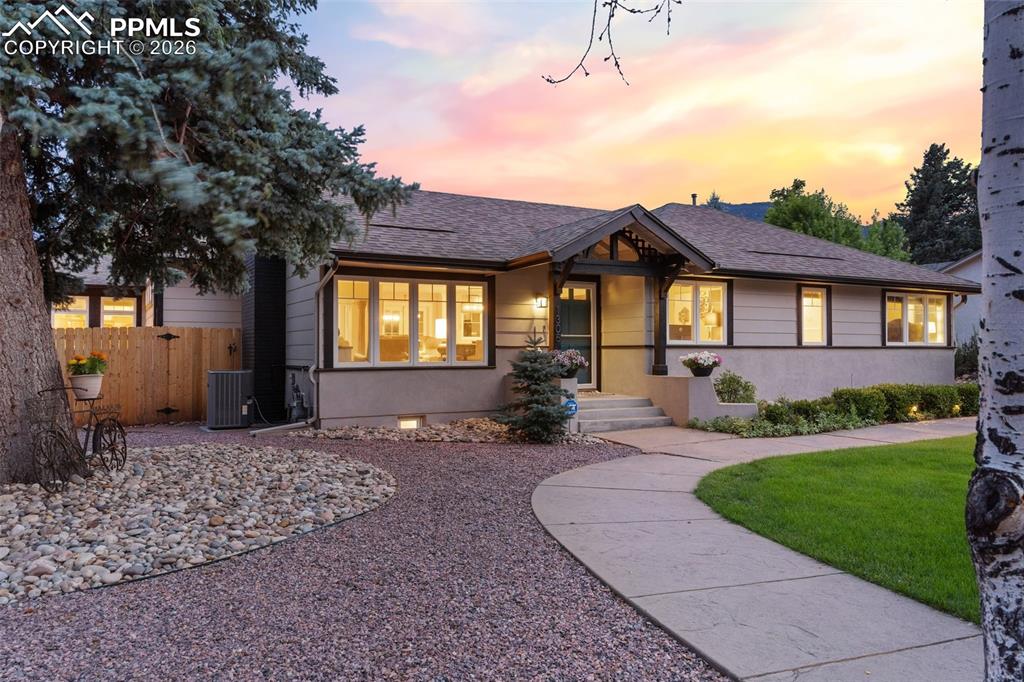 Image 2 of 47: No Description Available