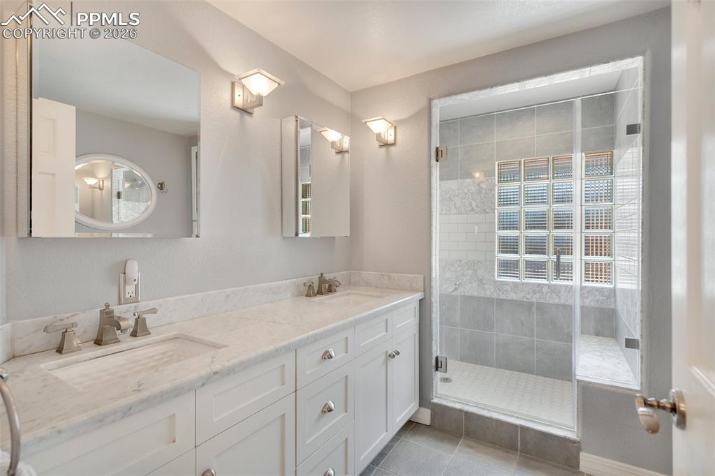 Image 23 of 47: No Description Available