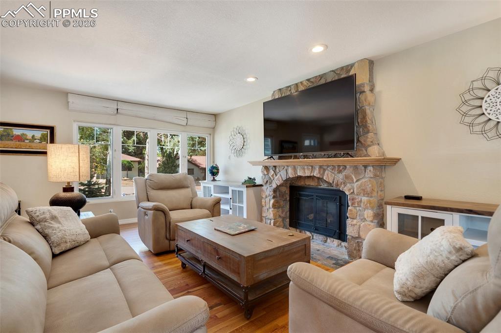 Image 7 of 47: No Description Available