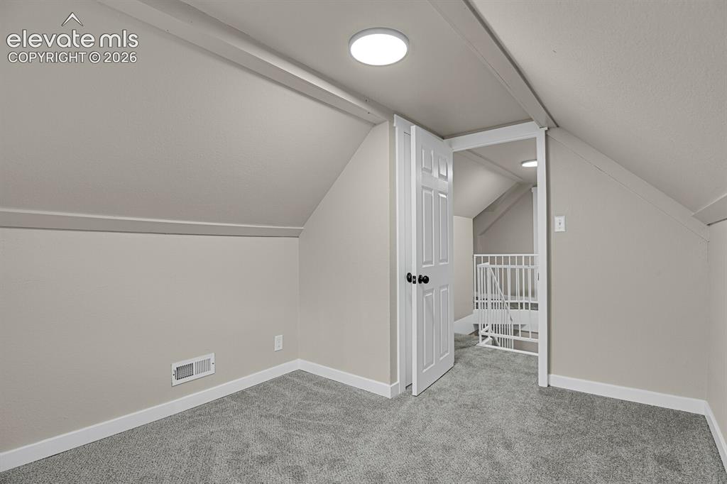 Image 29 of 41: Bonus Room