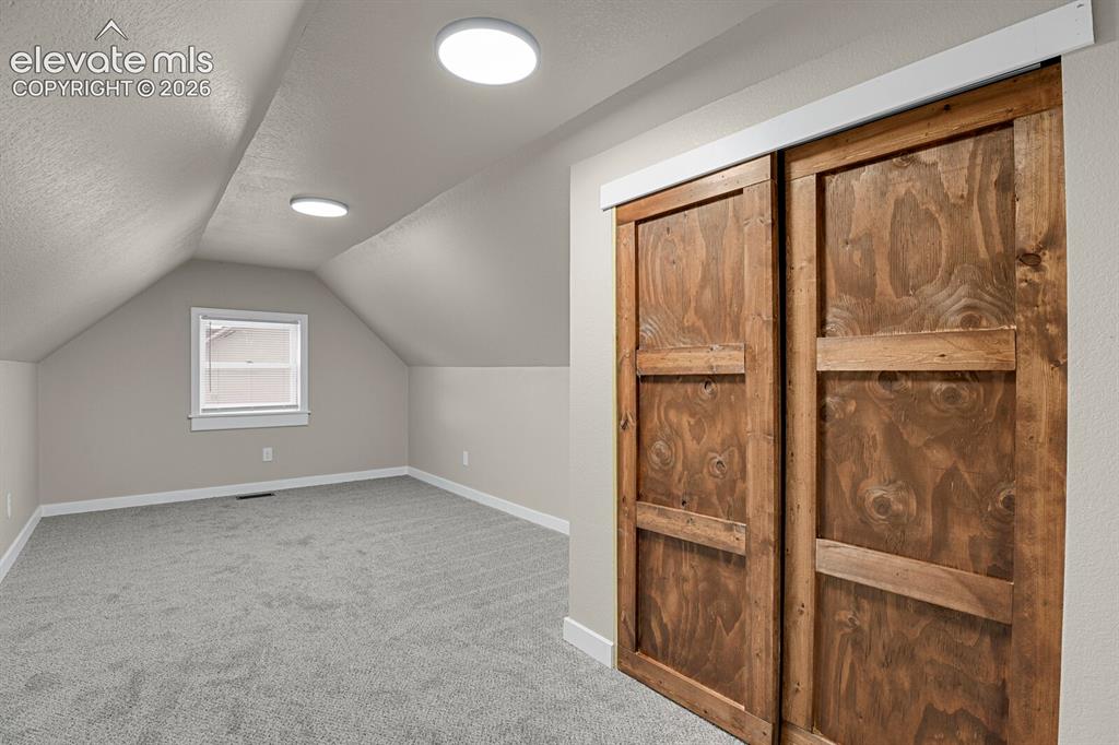 Image 33 of 41: Bonus Room