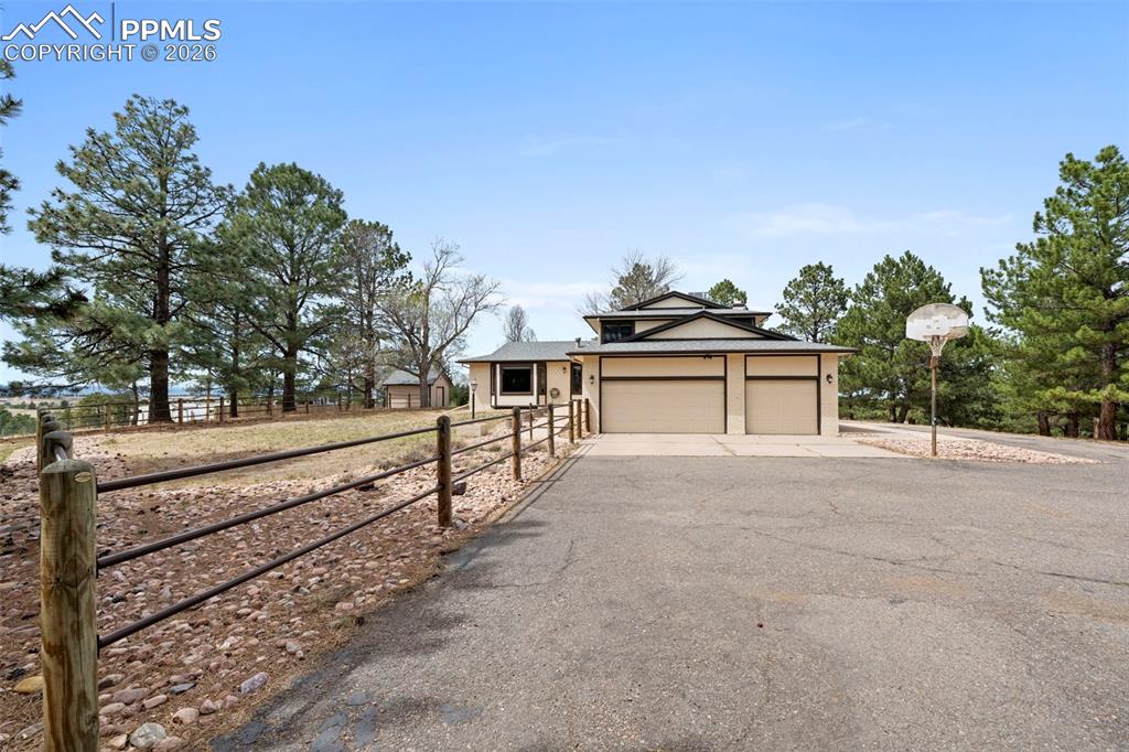 Image 5 of 47: Front of Structure