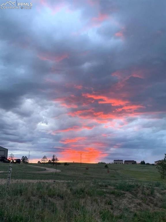 Image 46 of 49: Sunset!