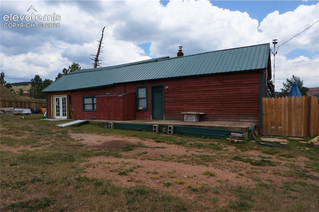 Image 44 of 48: Back of Structure