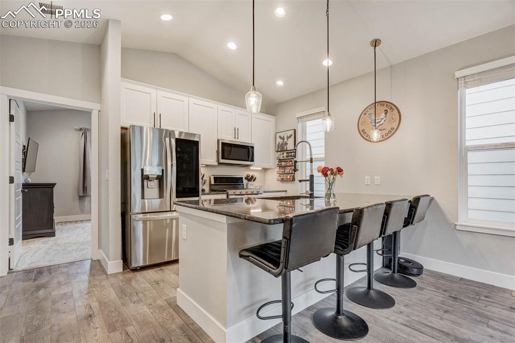 Image 10 of 36: Kitchen