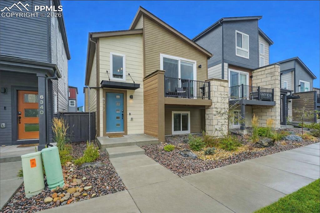 Image 2 of 36: Front of Structure