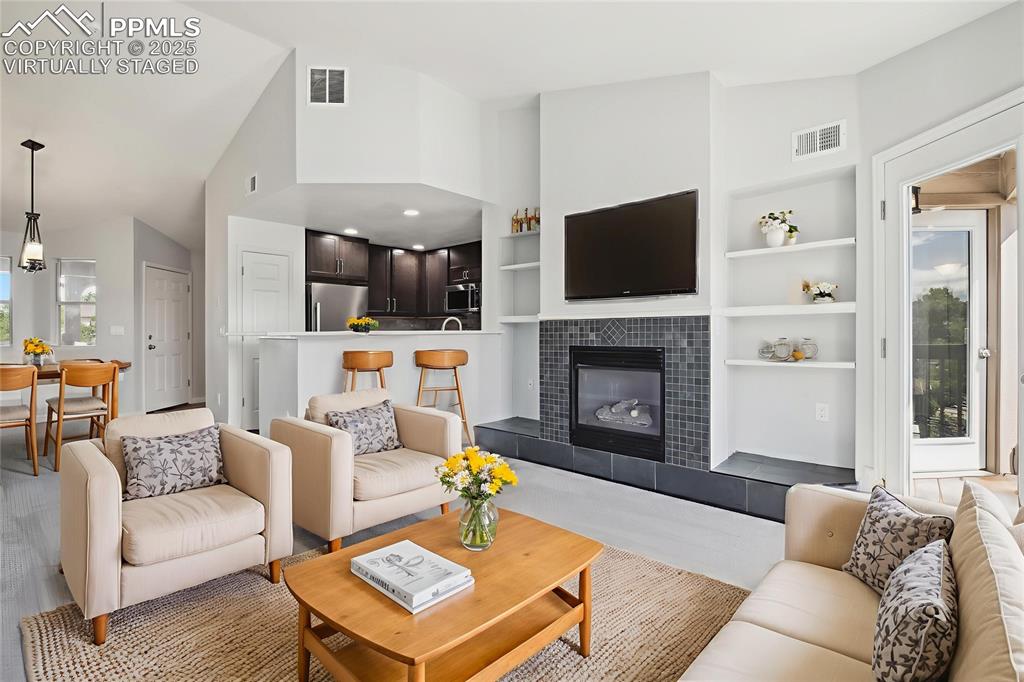 Image 2 of 24: Virtually staged