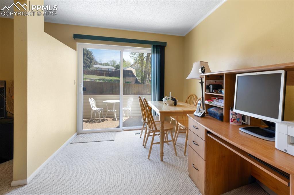 Image 14 of 45: Office