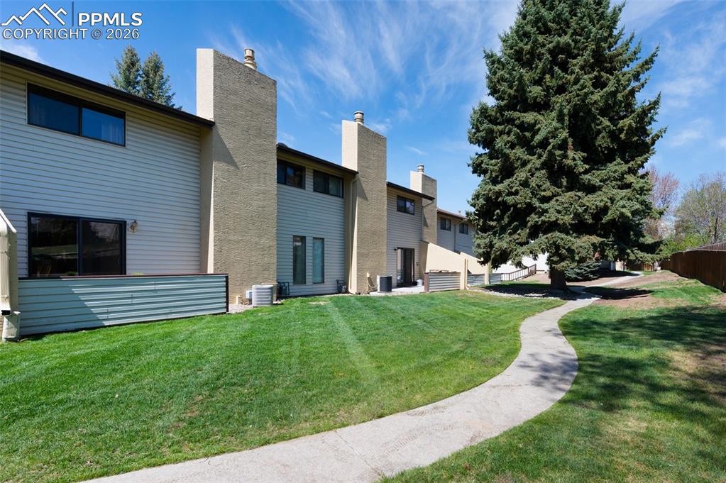 Image 29 of 45: Back of Structure