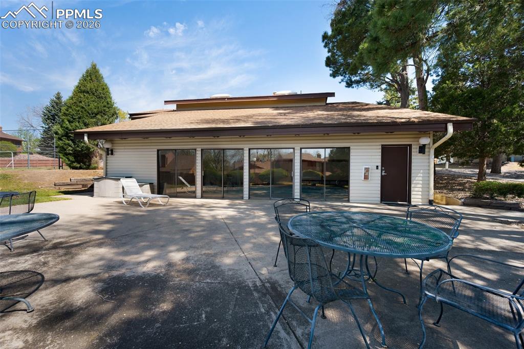 Image 36 of 45: Patio