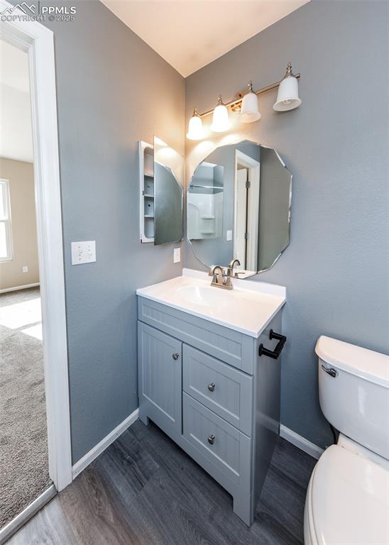 Image 30 of 46: Bathroom