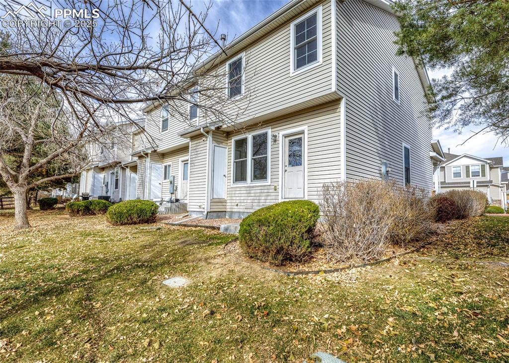 Image 4 of 46: Front of Structure