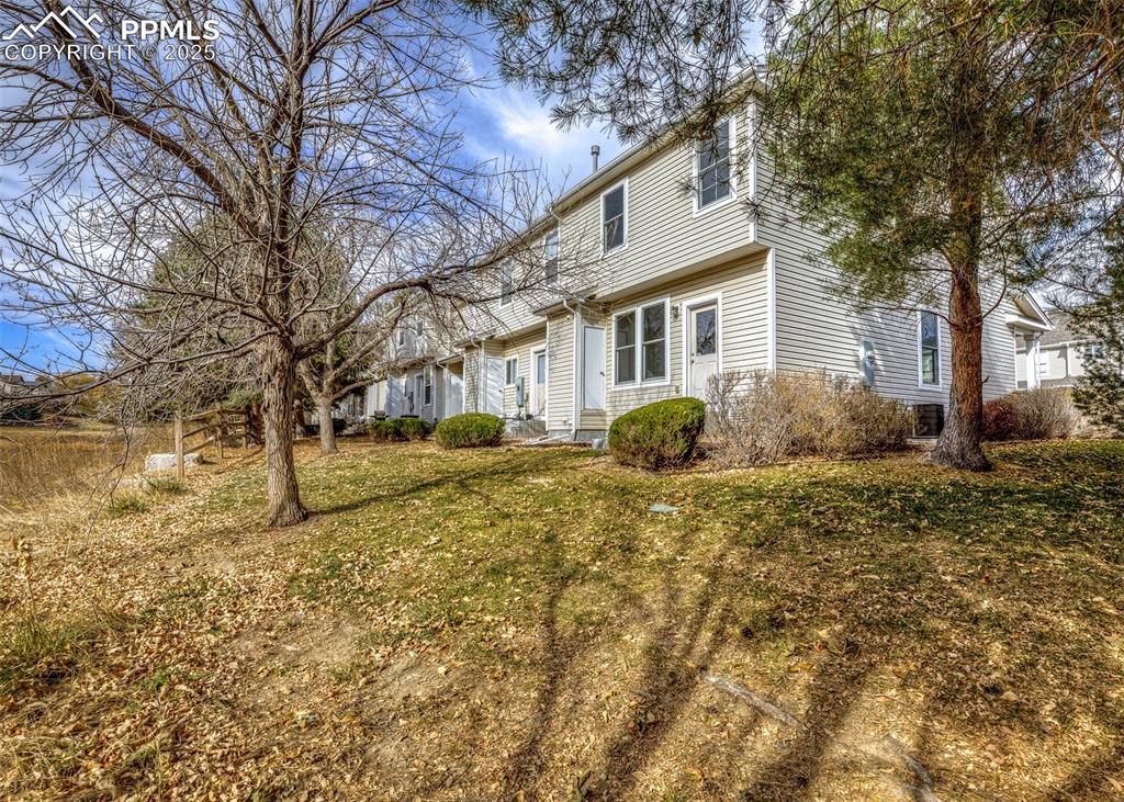 Image 43 of 46: Back of Structure