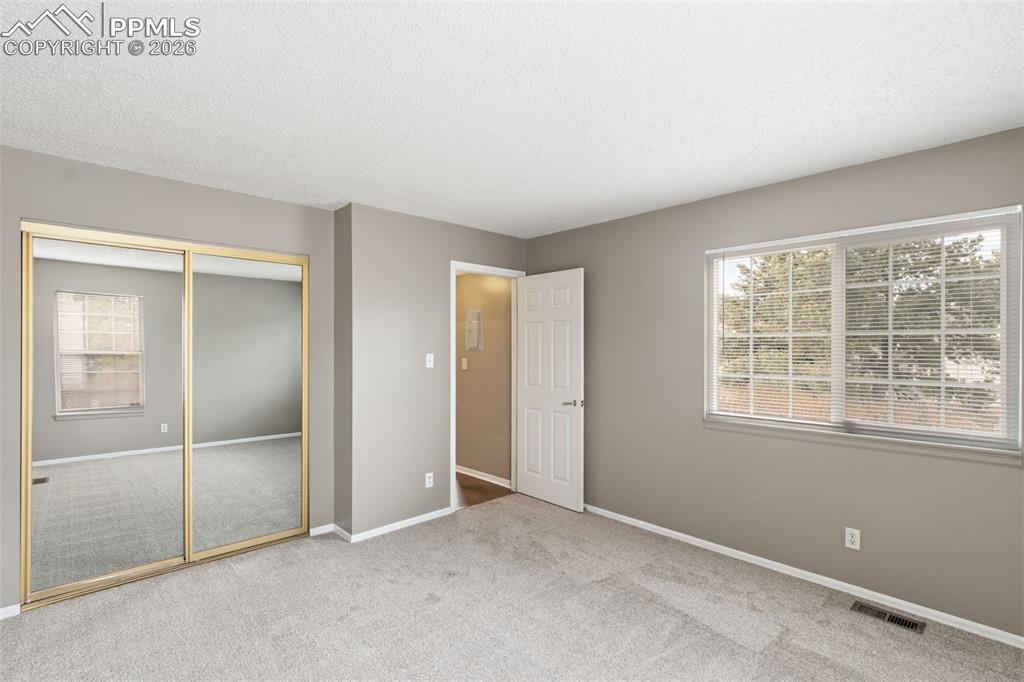 Image 34 of 47: Main-level Bedroom