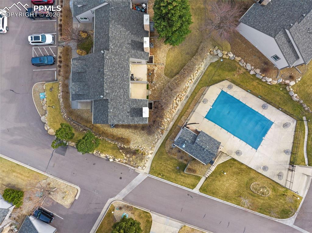 Image 6 of 47: Pool is just footsteps away!