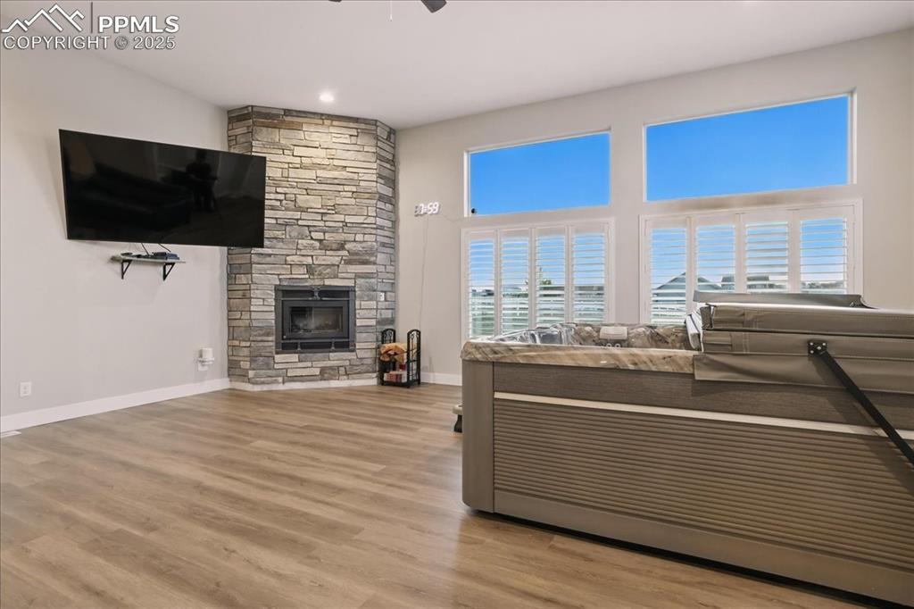 Image 17 of 46: Family Room