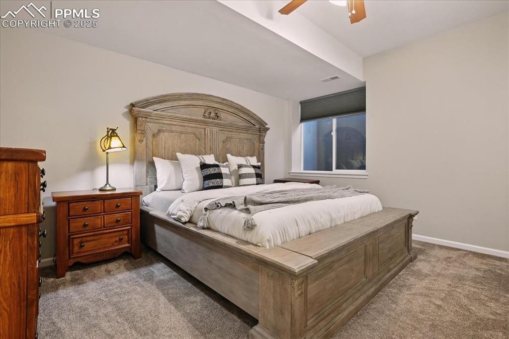 Image 36 of 46: Bedroom
